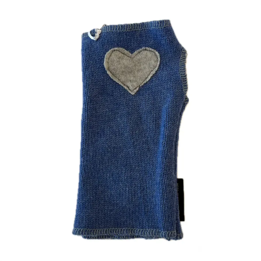 Cashmere Short Fingerless Mittens with Single Heart