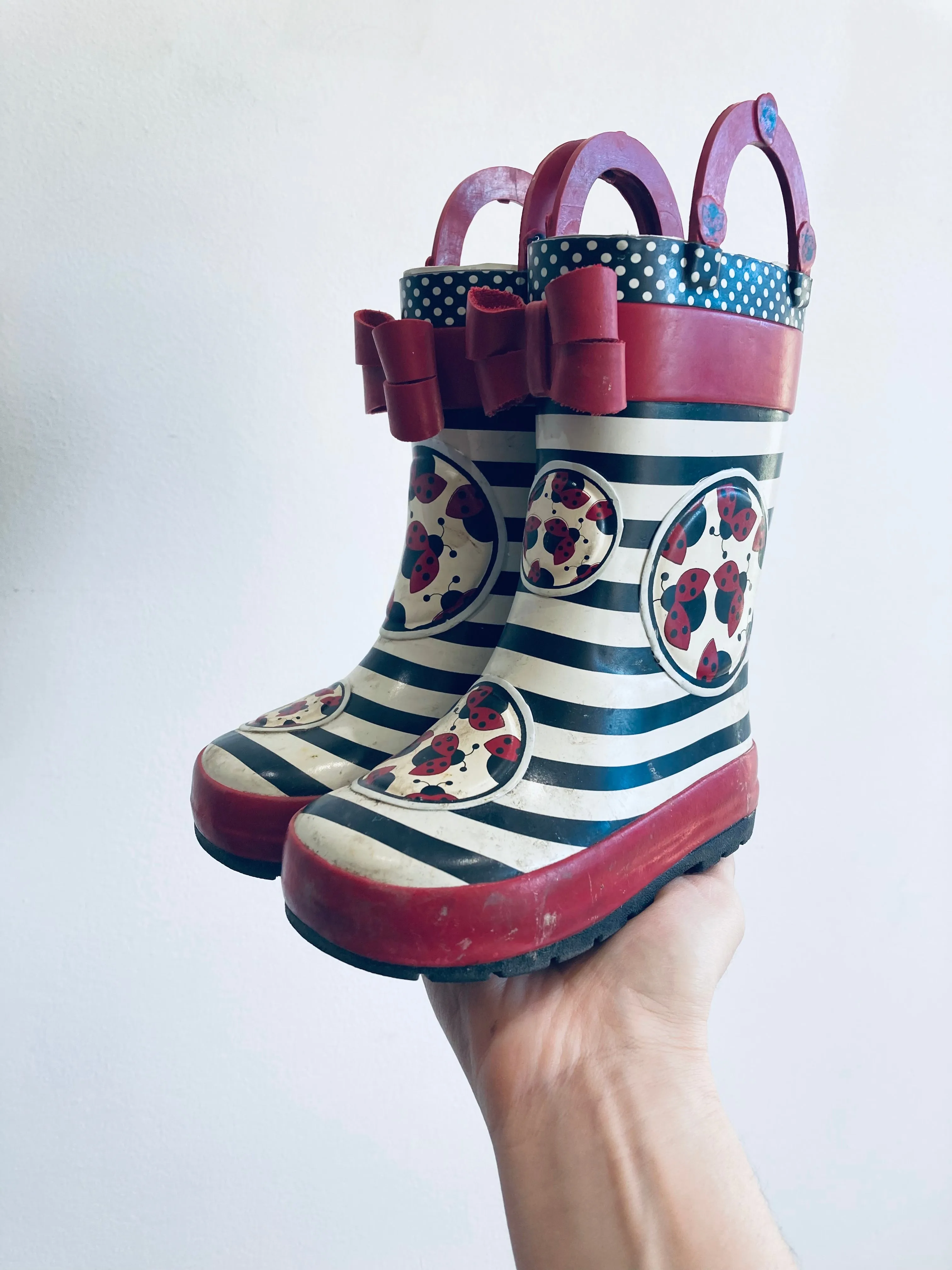 Ladybug Rain Boots // 7 Toddler