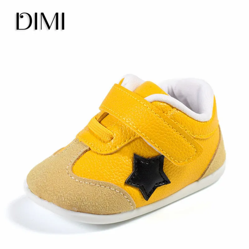 Moccasins Yellow